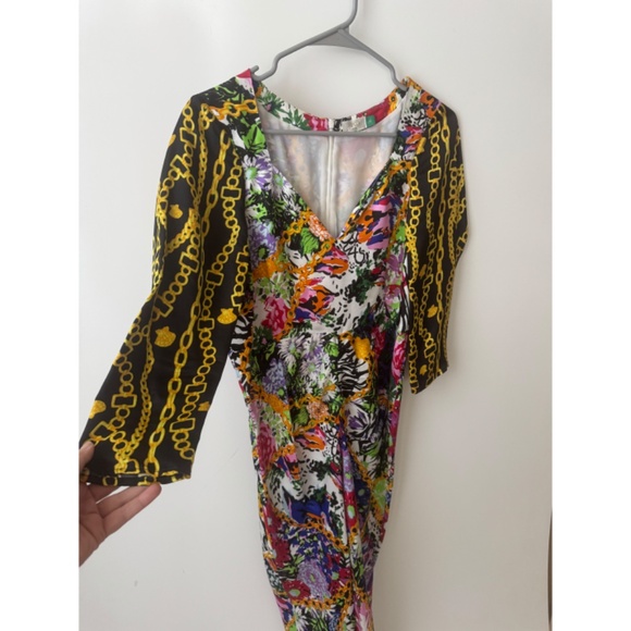 RIXO London Madonna Mixed Floral Chain Print Midi Dress Black Gold Red L - Picture 7 of 8